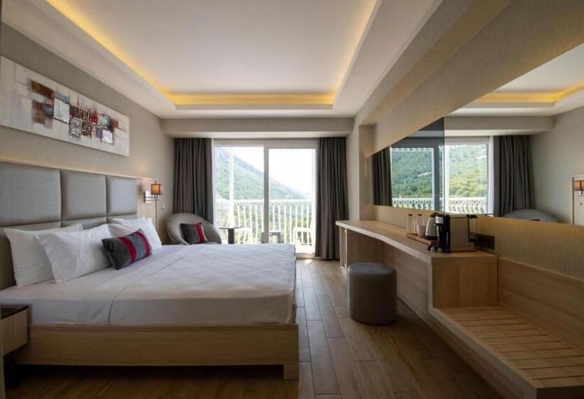 Номер Стандарт, Ramada by Wyndham Fethiye Oludeniz