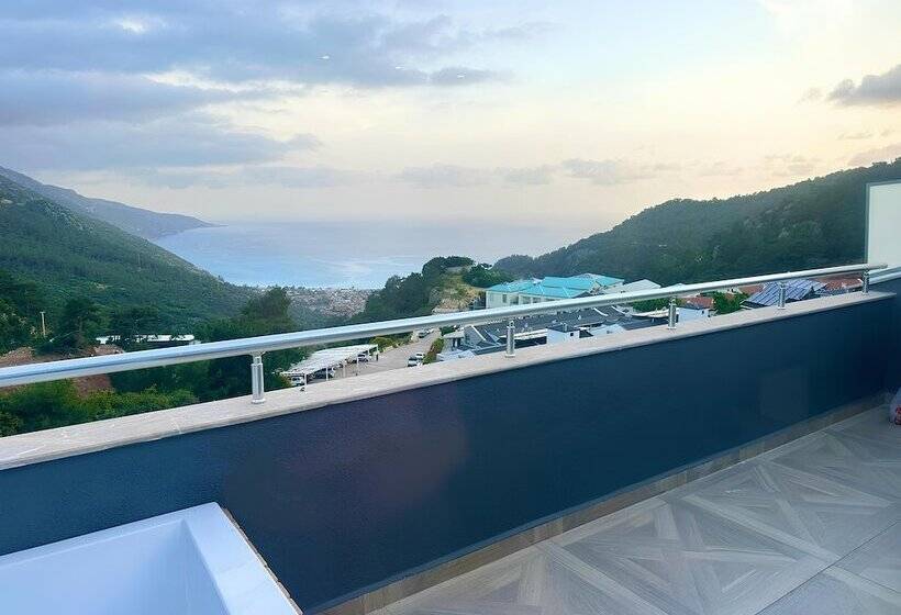 Номер Deluxe с Гидромассажем, Ramada by Wyndham Fethiye Oludeniz