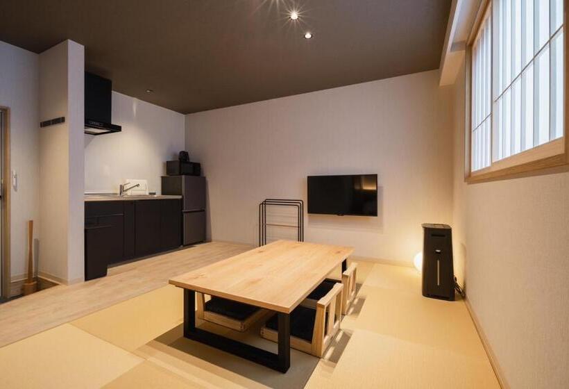 Quarto Estandar, Beppu  Nagomi