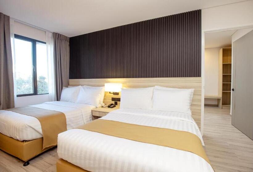 Номер Deluxe, Hamersons Hotel Cdo