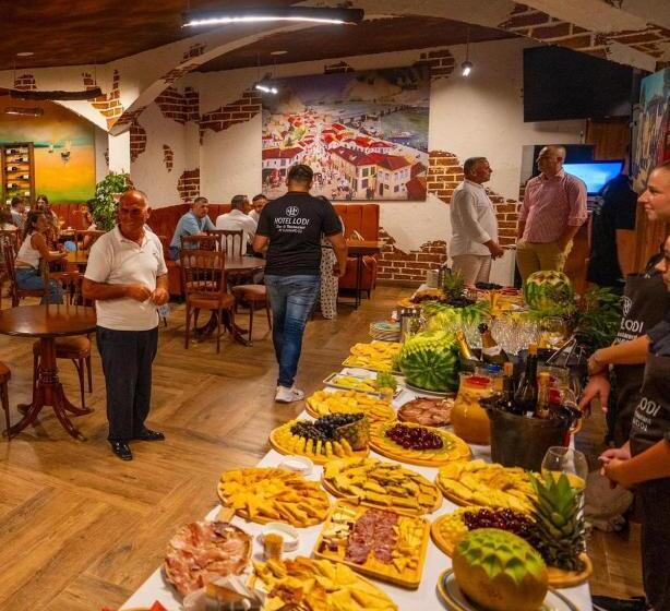 Номер Стандарт Трехместный, Lodi