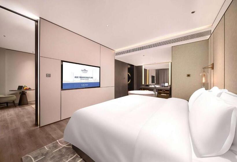 سوئیت اجرایی با تخت کینگ, Howard Johnson Royal Hotel Shenzhen