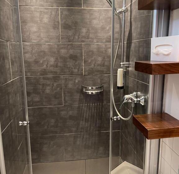استودیو خانوادگی, Whliving   Apartments & Studios In Konstanz