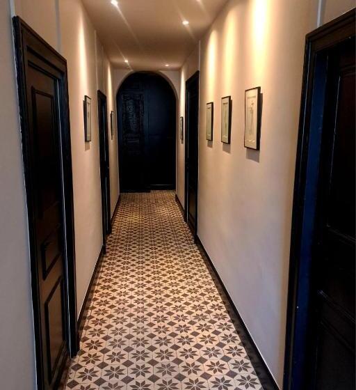 Номер Стандарт Вид на Сад, L Hotel Particulier