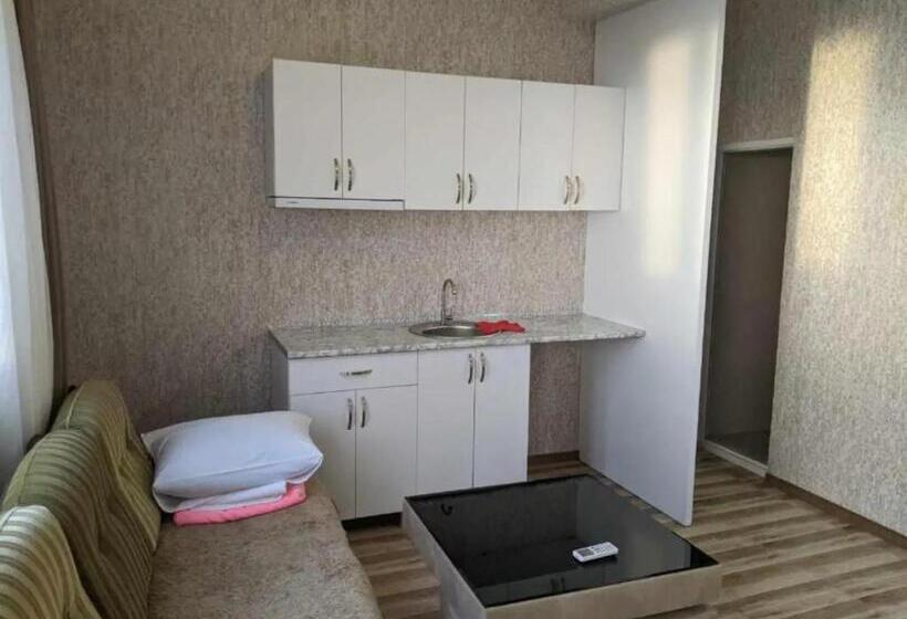 اتاق سه نفره دلوکس با چشم‌انداز دریا, Tsisa House
