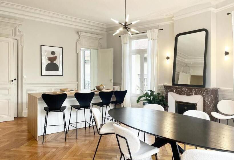 Номер Стандарт с Балконом, Appartement Colodge   Fourneyron