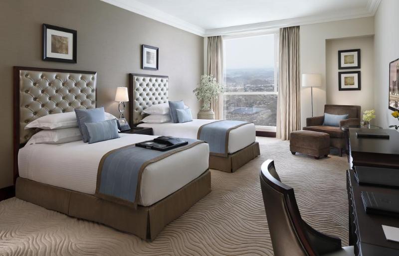 اتاق سوپریور با بالکن, Pullman Hai Phong Grand