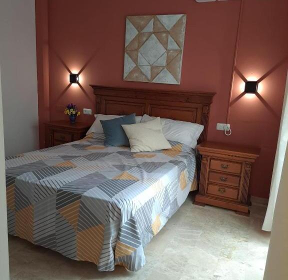 اتاق استاندارد, Hostal Montys