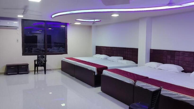 Семейный Номер, Riya Residency