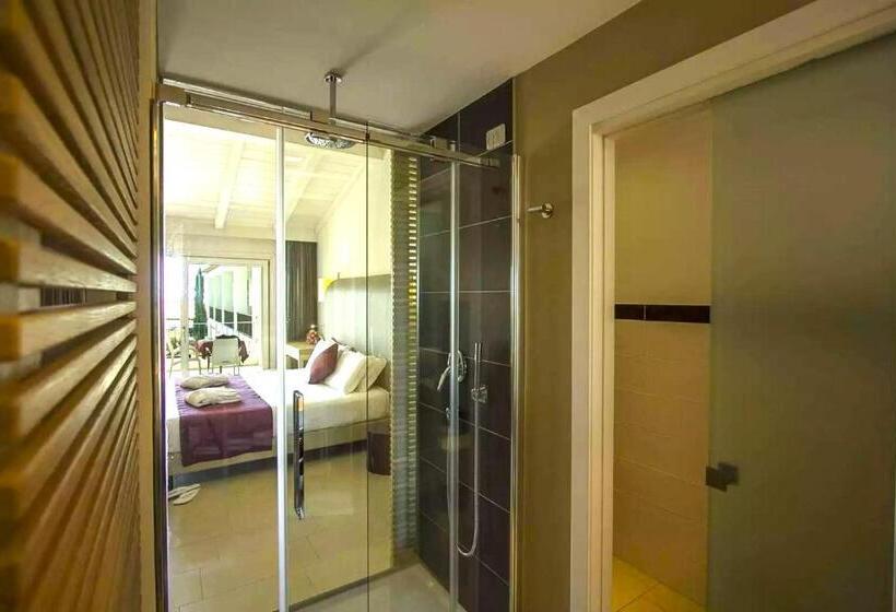 Люкс, Suneva Wellness & Golf Resort