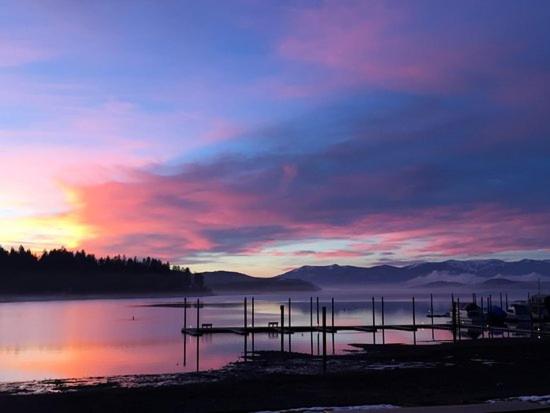 1 Bedroom Apartment Lake View, Pend Oreille Shores Resort