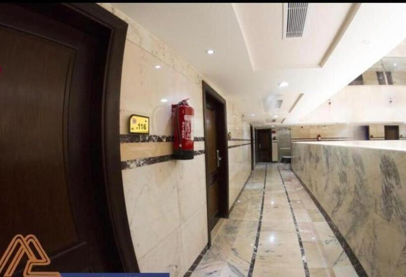 Апартаменты 2 Спальни, فندق ديار الرشد