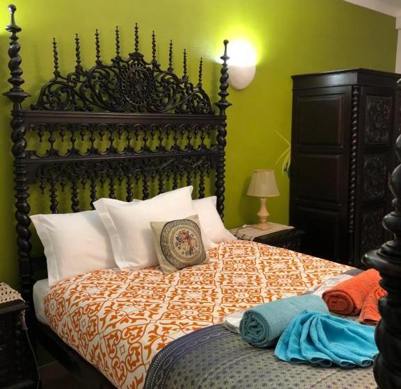 Deluxe Suite King Bed, Villa Do Mar Sw