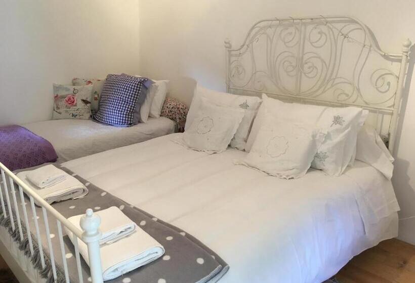 Номер Deluxe, B&b At No3