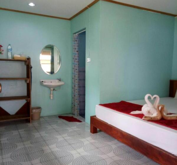 Бунгало Стандарт, Koh Ngai Kaimuk Thong Resort
