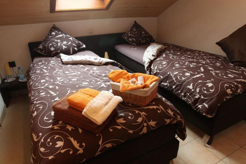 Апартаменты 3 Спальни, B&b Nollekes Winning