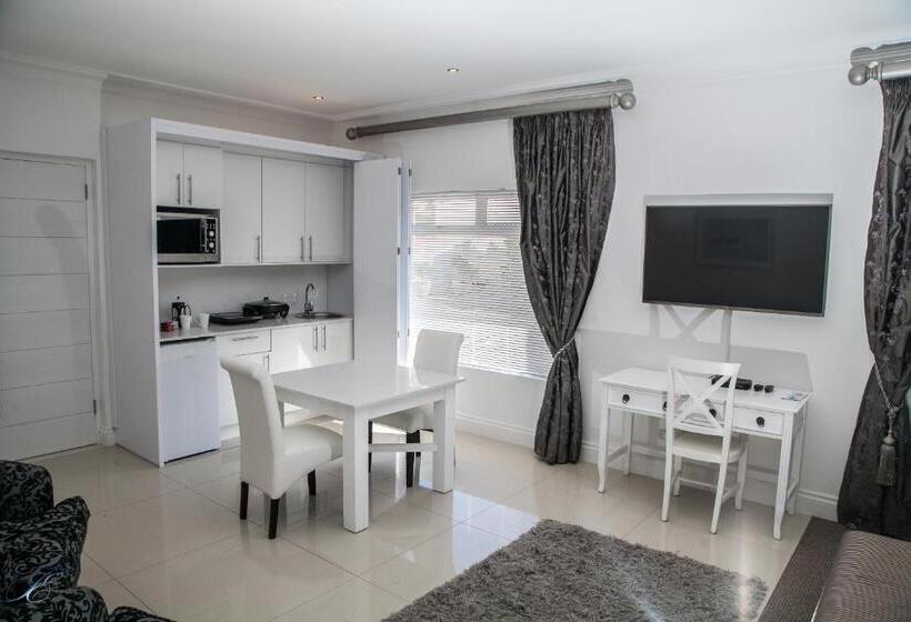 Апартаменты 2 Спальни, Peacehaven On Sea