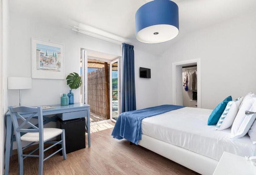 Номер Deluxe Вид на Море, Vista Di Capri