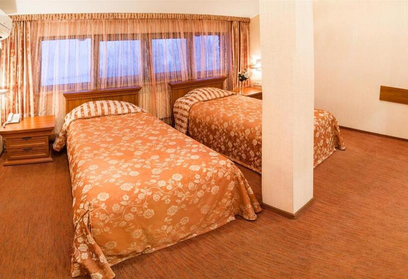 اتاق استاندارد, Hutor