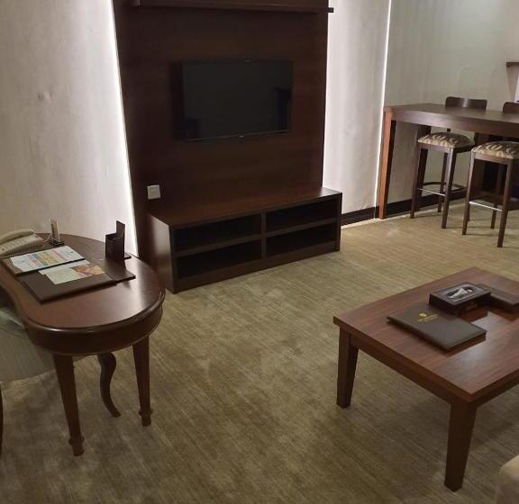 침실 2개 스위트, Verta Hotel Qouraish