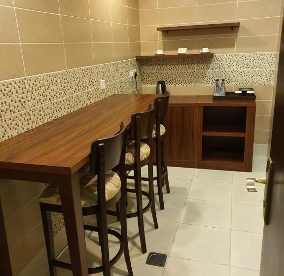Люкс 2 Спальни, Verta Hotel Qouraish