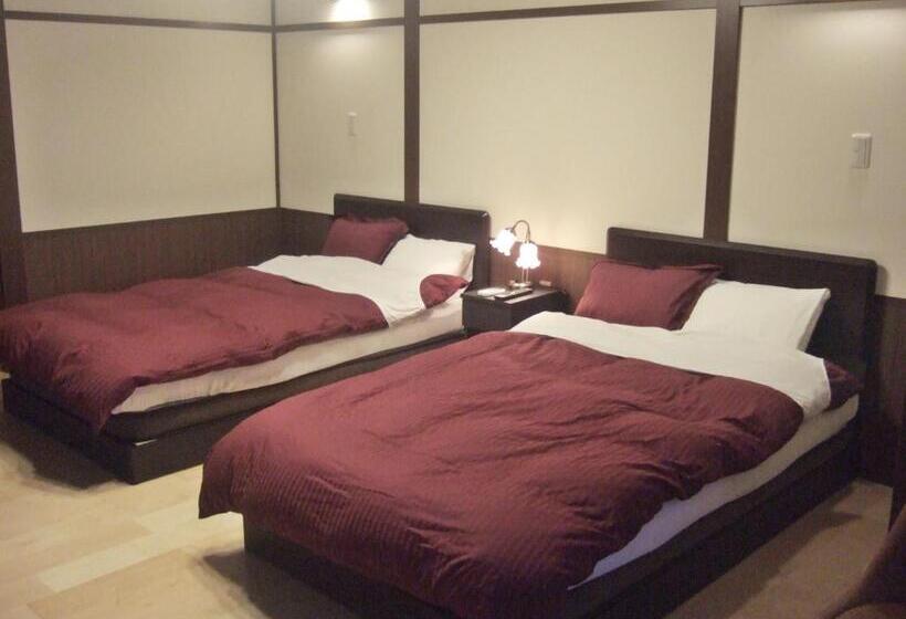 Quarto Familiar Deluxe, Shinseikan