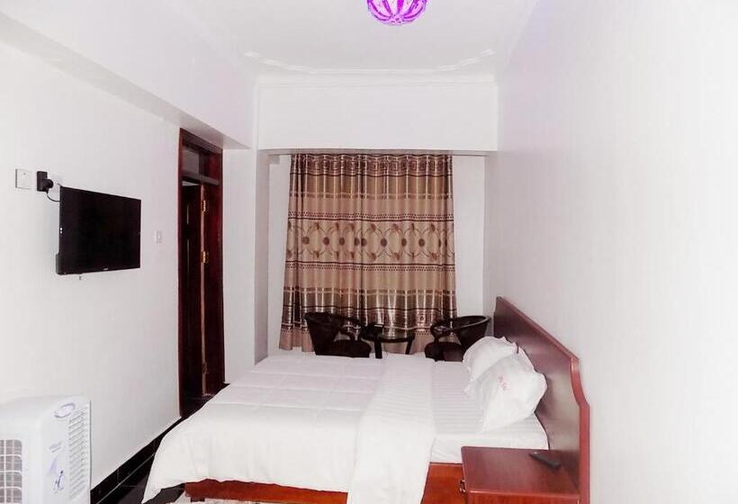 Deluxe Room, Sunrise Hotel Kampala