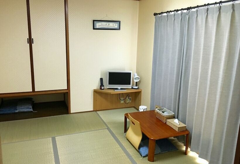 Quarto Estandar, Tamaki Ryokan
