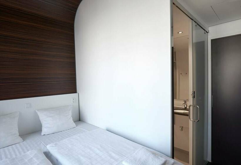 스탠다드 룸, Steel House Copenhagen