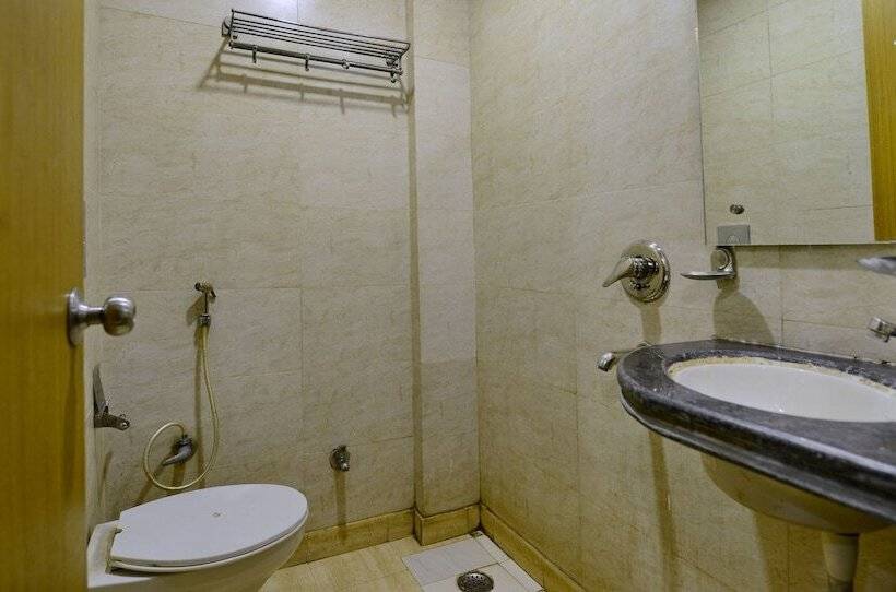 اتاق لوکس, D Inn