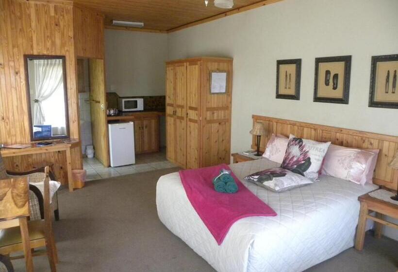 Номер Deluxe с Балконом, Ladybrand Guest House