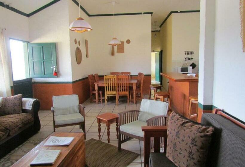 Дом 1 Спальня, Pumula Guest Farm