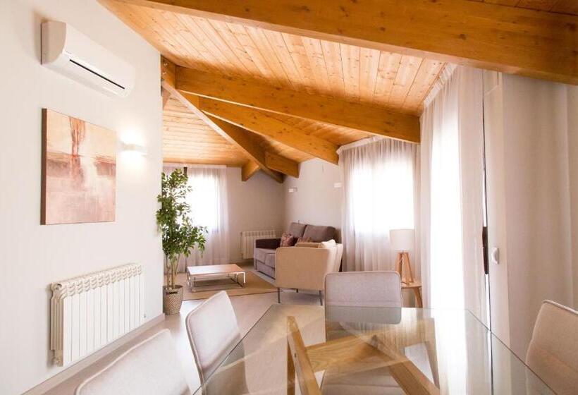 复式房间, Apartamentos Real Lleida
