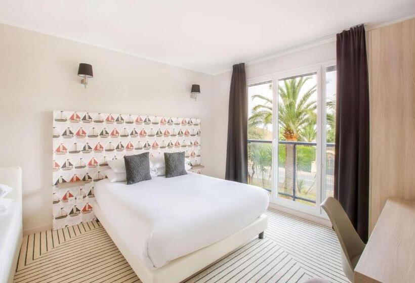 수피리어 트리플 룸, Best Western Plus  Antibes Riviera