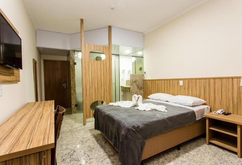 اتاق لوکس, Dan Inn Campos Do Jordao