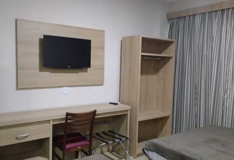 سوییت سوپریور, Dan Inn Campos Do Jordao