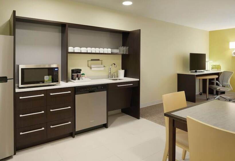 Люкс Адаптированный для Инвалидов, Home2 Suites Iowa City Coralville