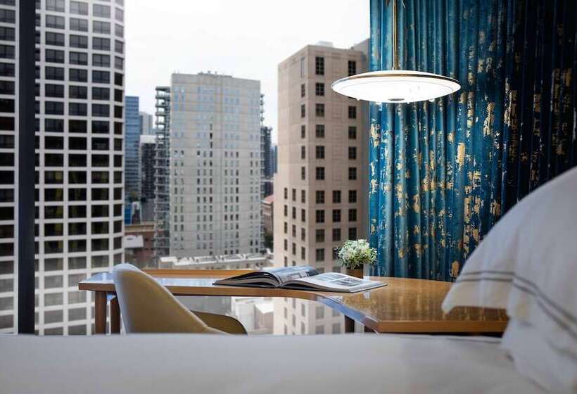 חדר סטנדרט מיטה זוגית, Viceroy Chicago