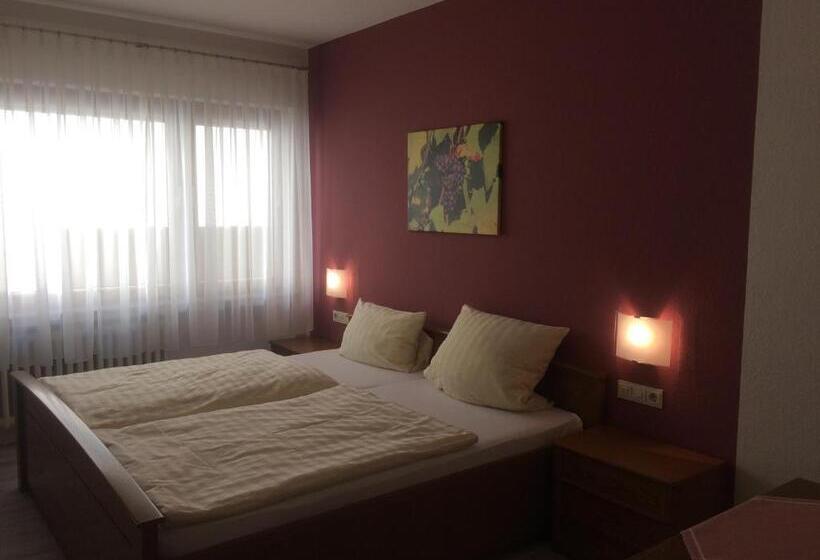 Номер Стандарт, Moselhotel Lesura
