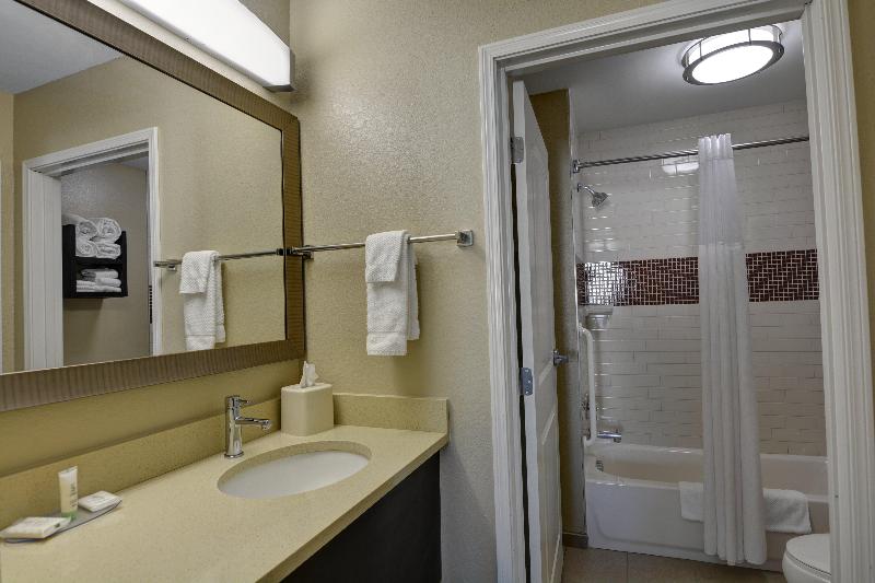 Люкс Кровать Кинг, Staybridge Suites Lakeland West