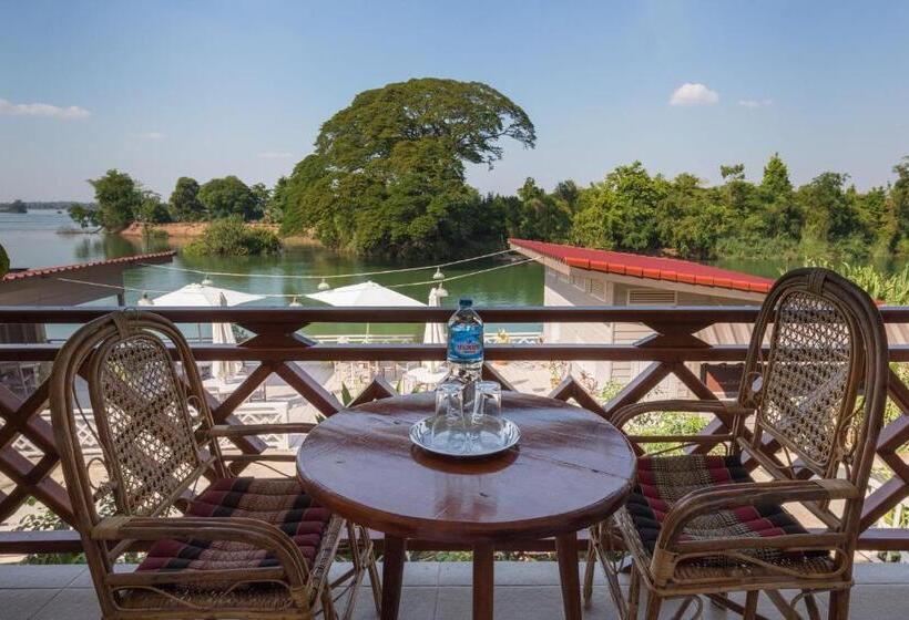 اتاق استاندارد با بالکن, Baba Guesthouse