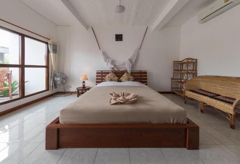 اتاق استاندارد با بالکن, Baba Guesthouse
