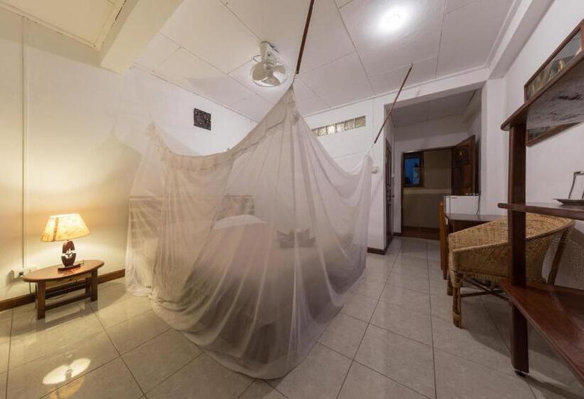 اتاق استاندارد با بالکن, Baba Guesthouse
