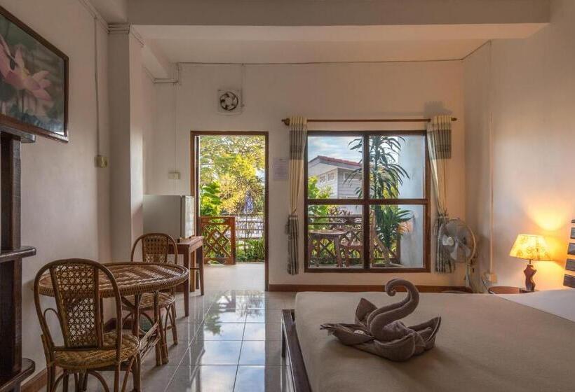 اتاق استاندارد با بالکن, Baba Guesthouse
