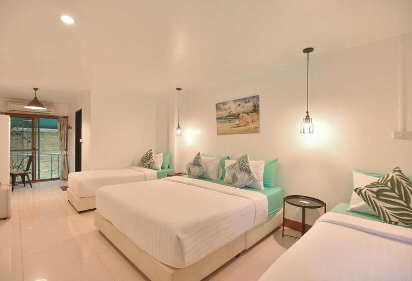 اتاق سوپریور خانوادگی, P.u. Inn Resort