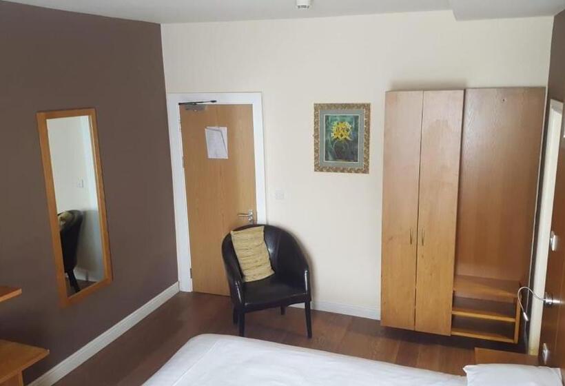 Номер Economy, The Renishaw Rooms