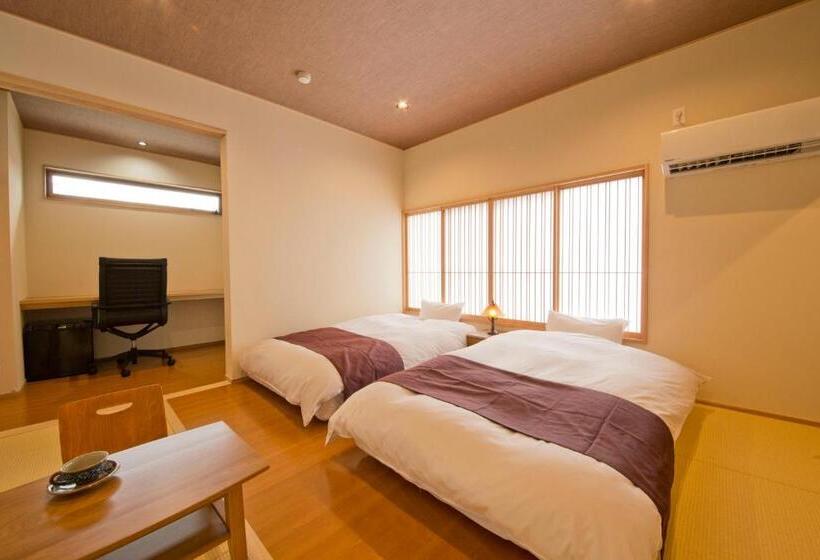 Семейный Номер Совместный Санузел, Ryokan Seifuso