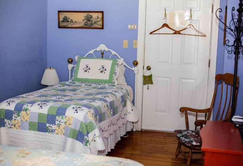 Номер Стандарт Трехместный, Sylvan Inn Bed & Breakfast