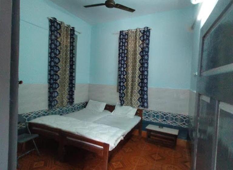 اتاق لوکس, City Guest House Bhuj