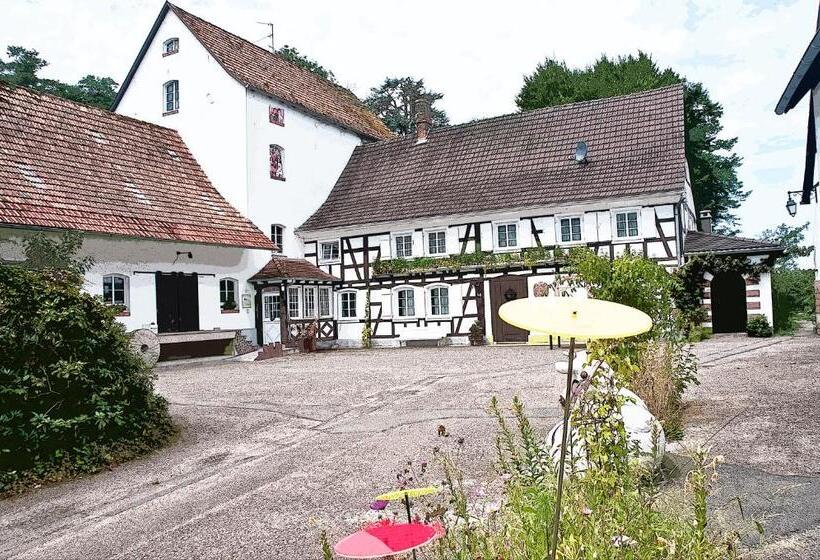 Номер Стандарт, Gîte Coté Jardin